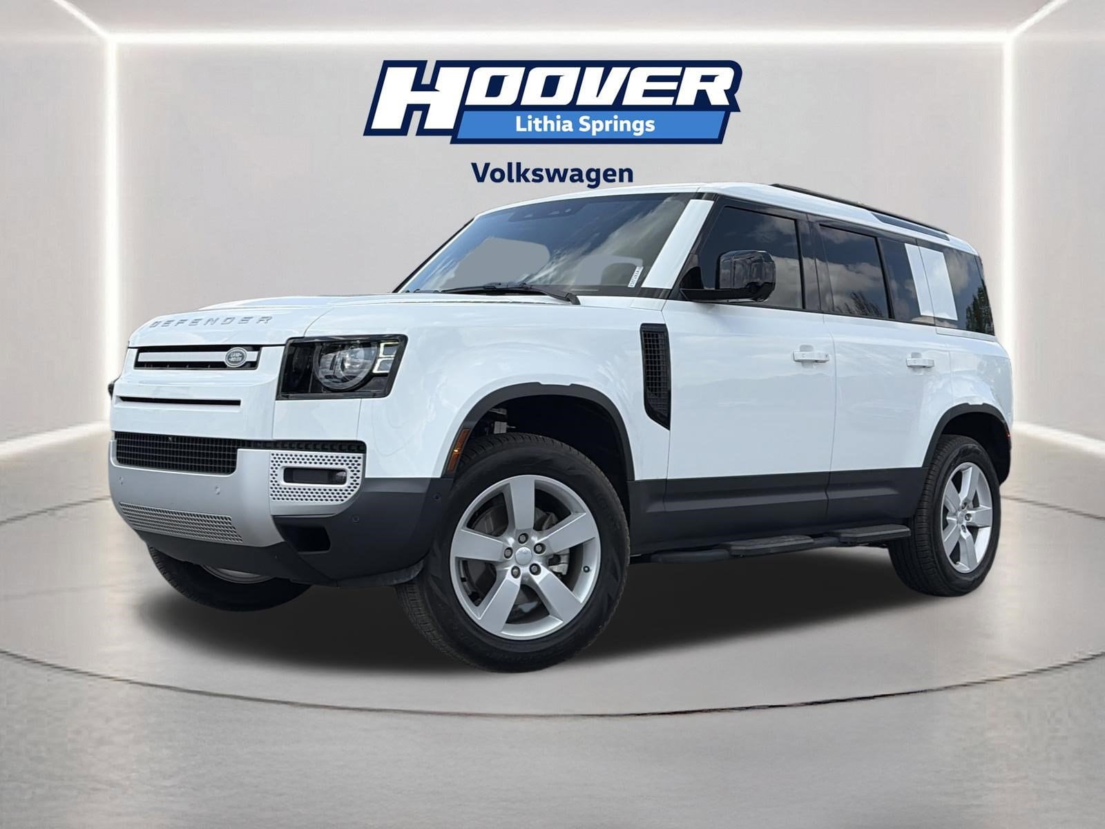 2025 Land Rover Defender 110 S P300's photo