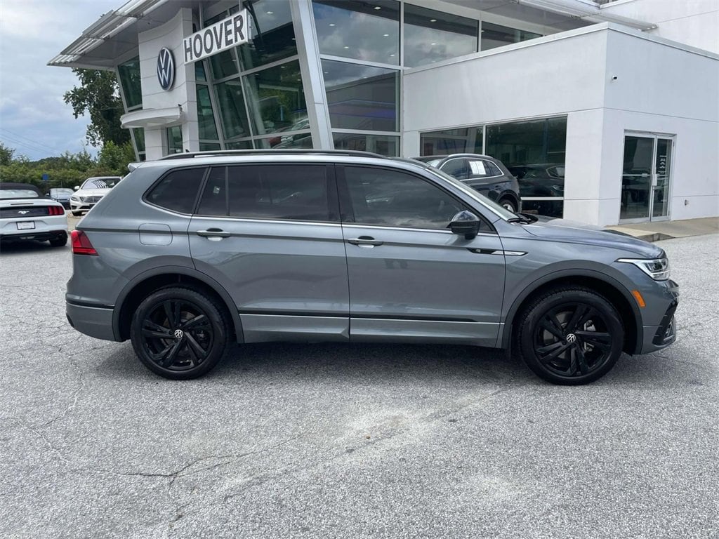 Certified 2024 Volkswagen Tiguan SE R-Line Black 2.0T SE R-Line Black FWD