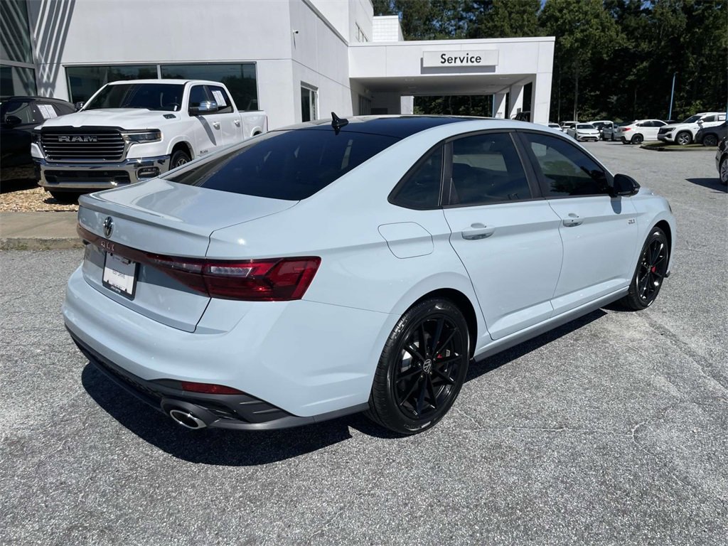 2025 Volkswagen Jetta GLI Autobahn photo 3
