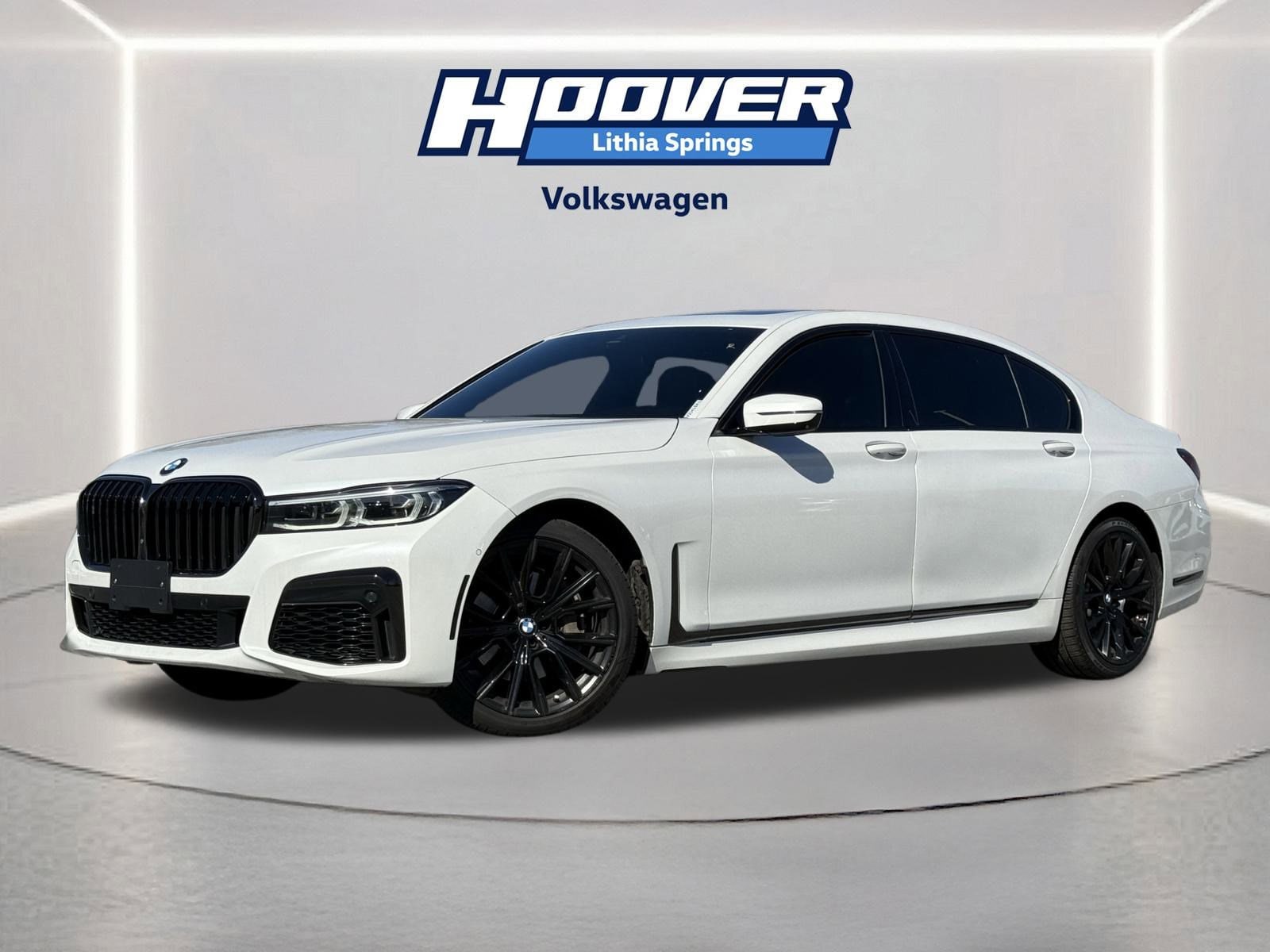 2022 BMW 7 Series 740i's photo