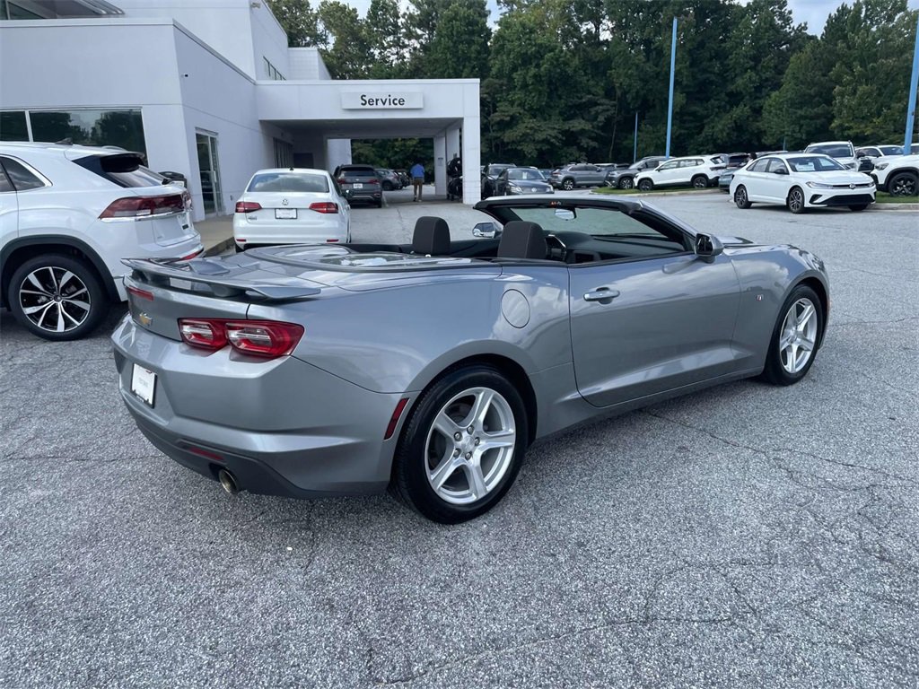 2023 Chevrolet Camaro 1LT photo 3