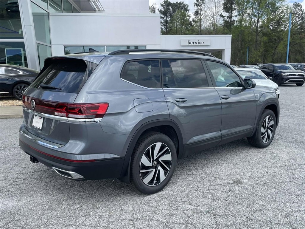 New 2025 Volkswagen Atlas 2.0T SE w/Technology 2.0T SE w/Technology FWD