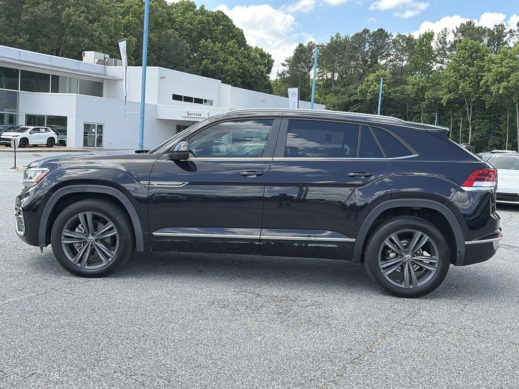 Used 2021 Volkswagen Atlas Cross Sport 3.6L V6 SE w/Technology R-Line SUV