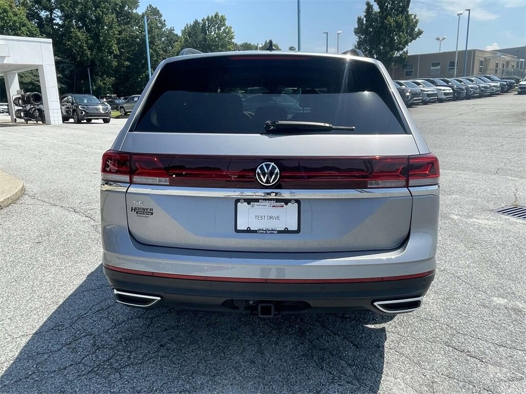 Certified 2024 Volkswagen Atlas 2.0T SE w/Technology 2.0T SE w/Technology FWD