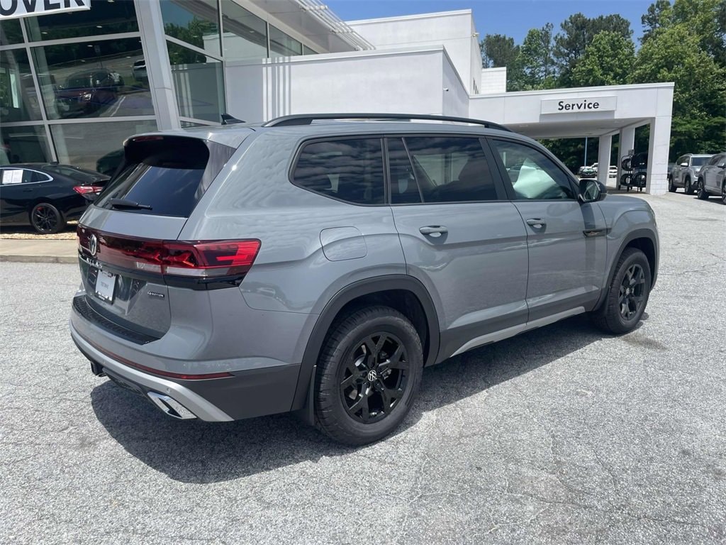 New 2025 Volkswagen Atlas 2.0T Peak Edition 2.0T Peak Edition 4MOTION