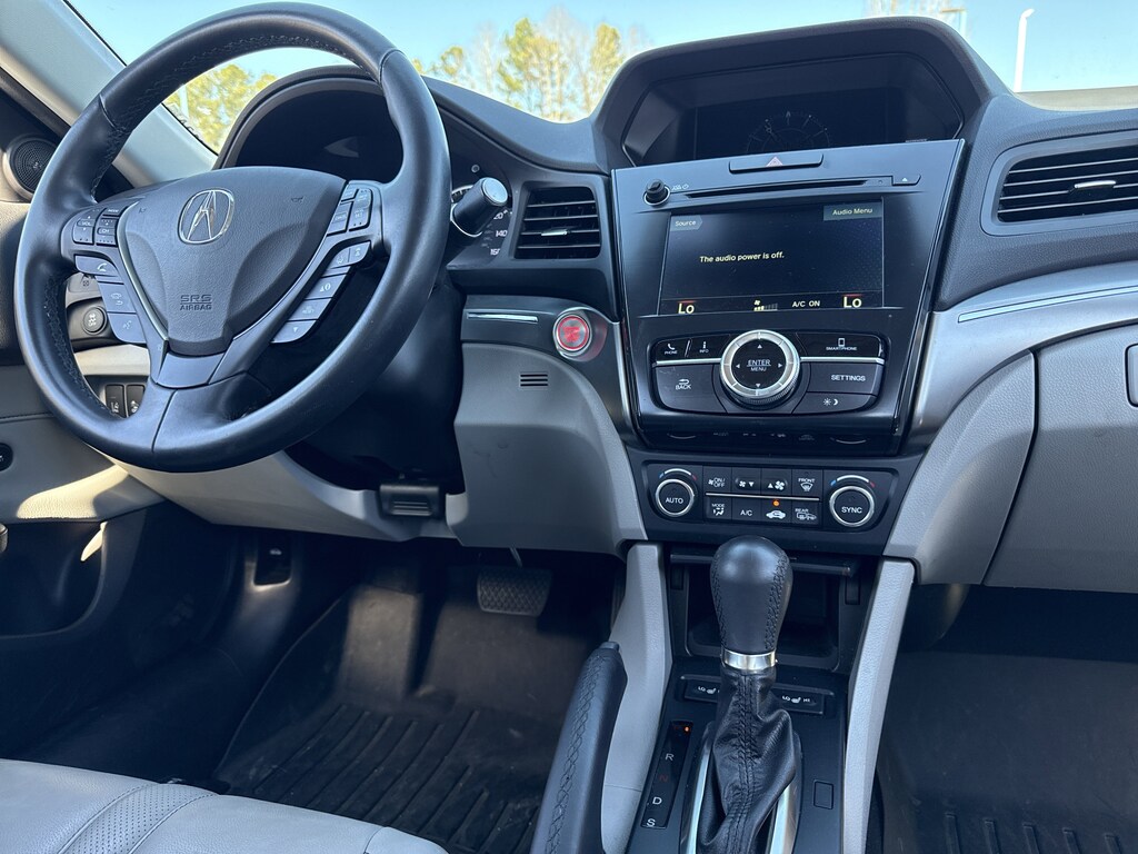 Used 2019 Acura ILX w/Technology Pkg Sedan