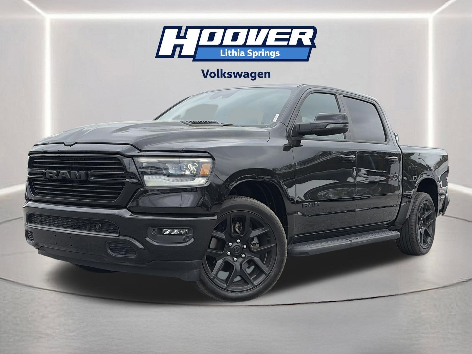 2023 RAM 1500 Laramie 4x4 Crew Cab 5'7's photo