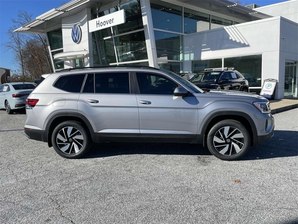 New 2026 Volkswagen Atlas 2.0T SE w/Technology 2.0T SE w/Technology FWD