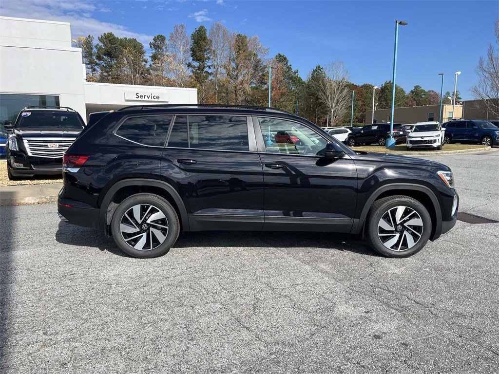 New 2026 Volkswagen Atlas 2.0T SE w/Technology 2.0T SE w/Technology FWD