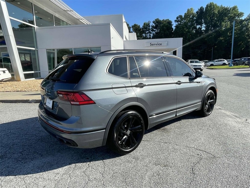 Certified 2024 Volkswagen Tiguan SE R-Line Black 2.0T SE R-Line Black FWD