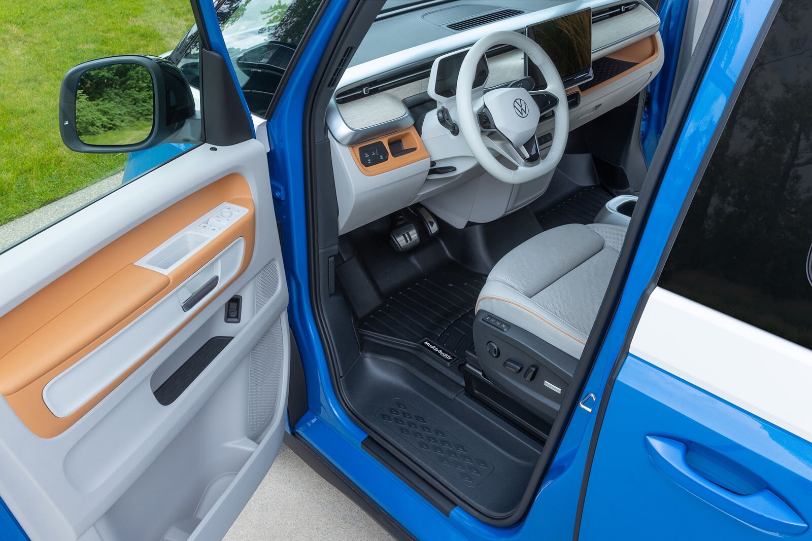 2025_ID-Buzz_Interior.jpg