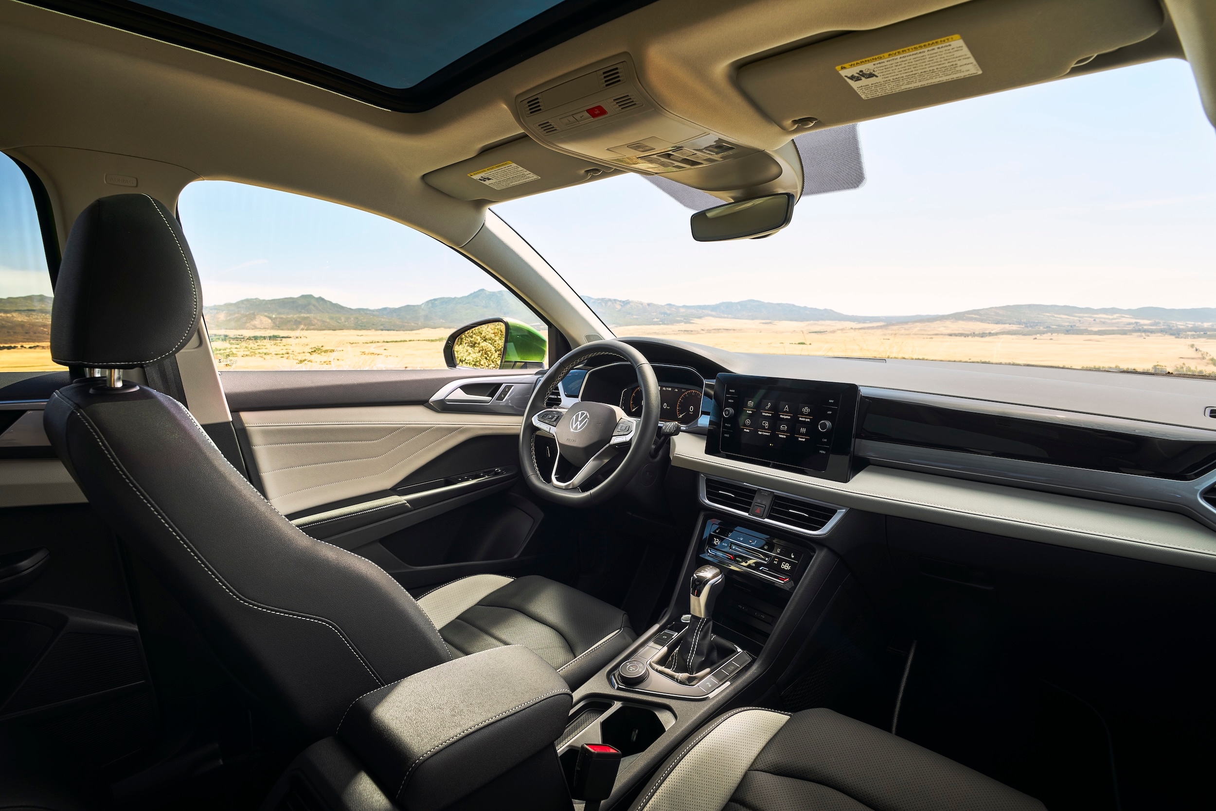 2026_Taos_Interior_.jpg