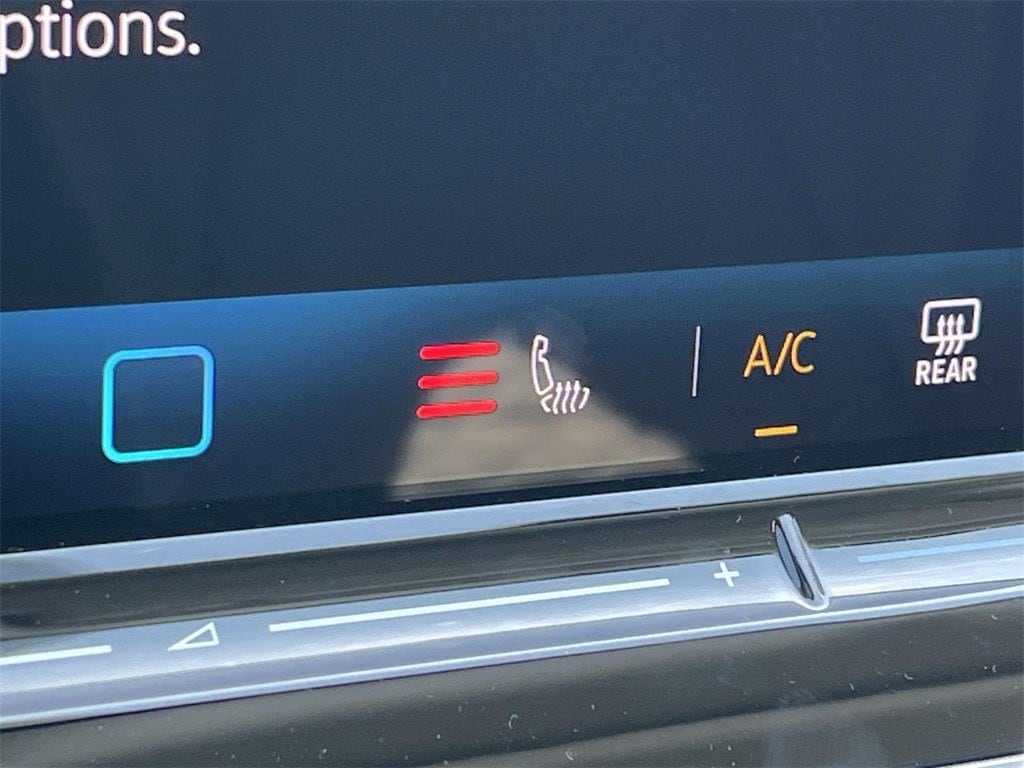2025 Volkswagen Tiguan S - Photo 29