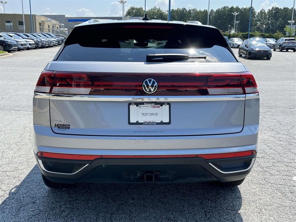 Used 2024 Volkswagen Atlas Cross Sport 2.0T SE w/Technology 2.0T SE w/Technology FWD