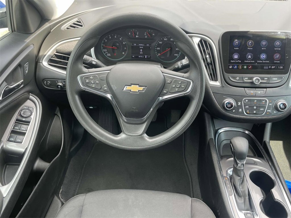 2023 Chevrolet Malibu 1LT photo 4