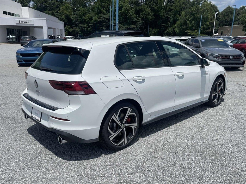 New 2025 Volkswagen Golf GTI SE 2.0T SE DSG
