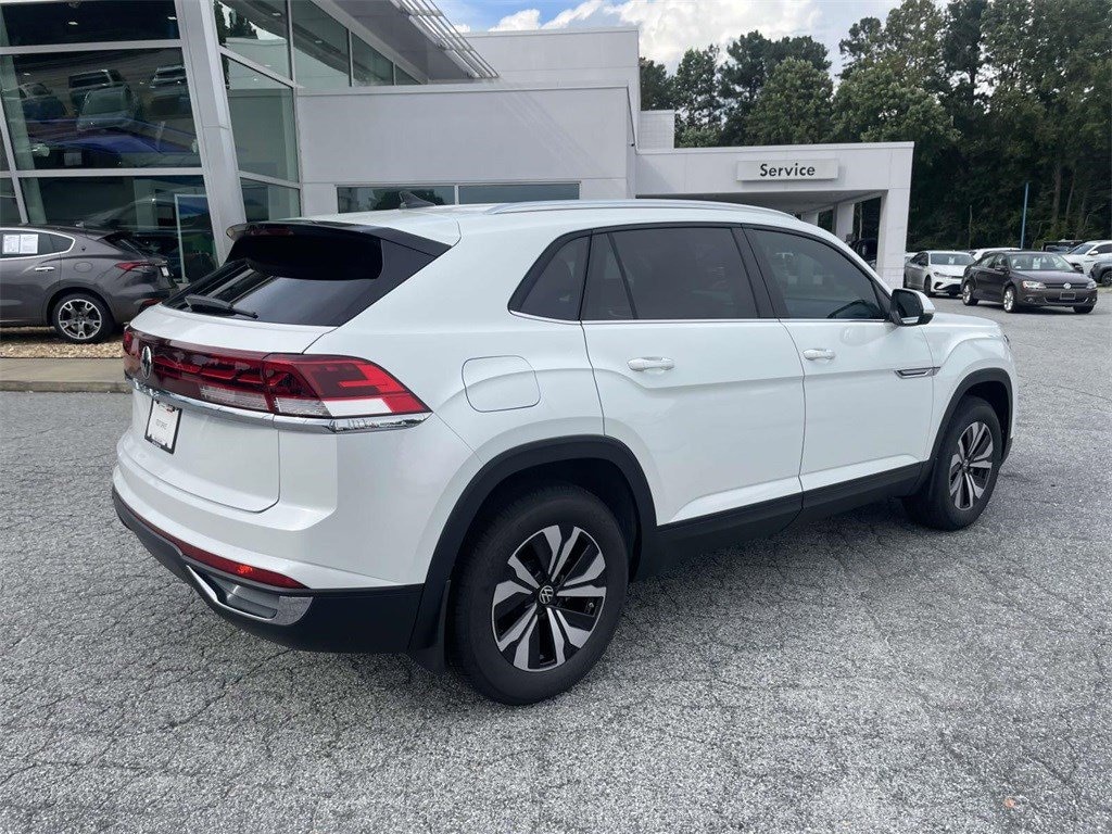 New 2026 Volkswagen Atlas Cross Sport 2.0T SE 2.0T SE FWD
