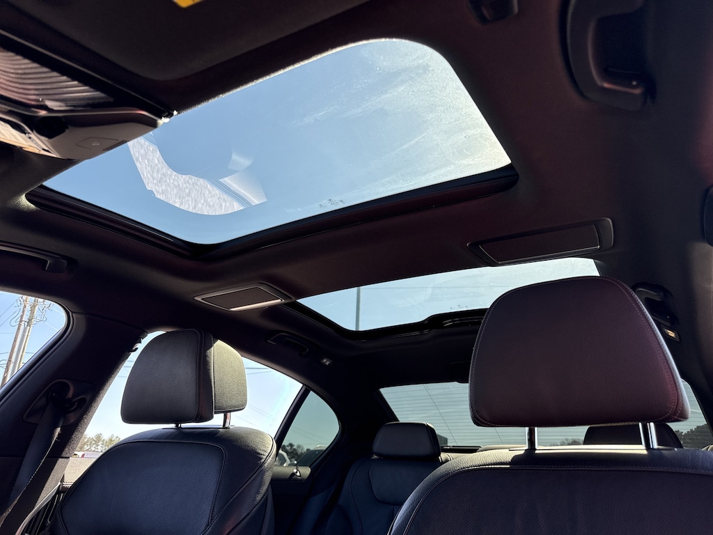 Used 2022 BMW 7 Series 740i Sedan