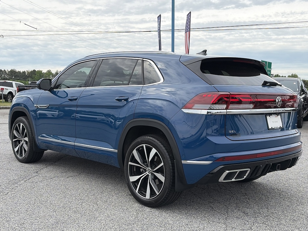 Certified 2025 Volkswagen Atlas Cross Sport 2.0T SEL Premium R-Line 2.0T SEL Premium R-Line 4MOTION