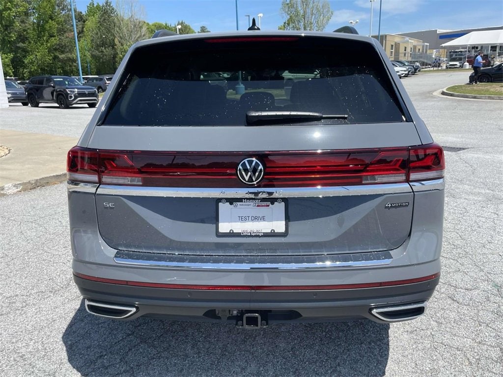 New 2025 Volkswagen Atlas 2.0T SE w/Technology 2.0T SE w/Technology 4MOTION