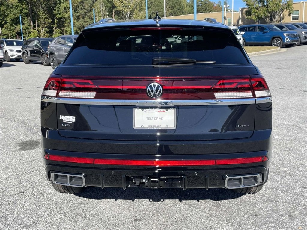 New 2026 Volkswagen Atlas Cross Sport 2.0T SEL Premium R-Line 2.0T SEL Premium R-Line 4MOTION
