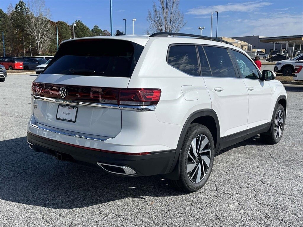 New 2026 Volkswagen Atlas 2.0T SE w/Technology 2.0T SE w/Technology FWD