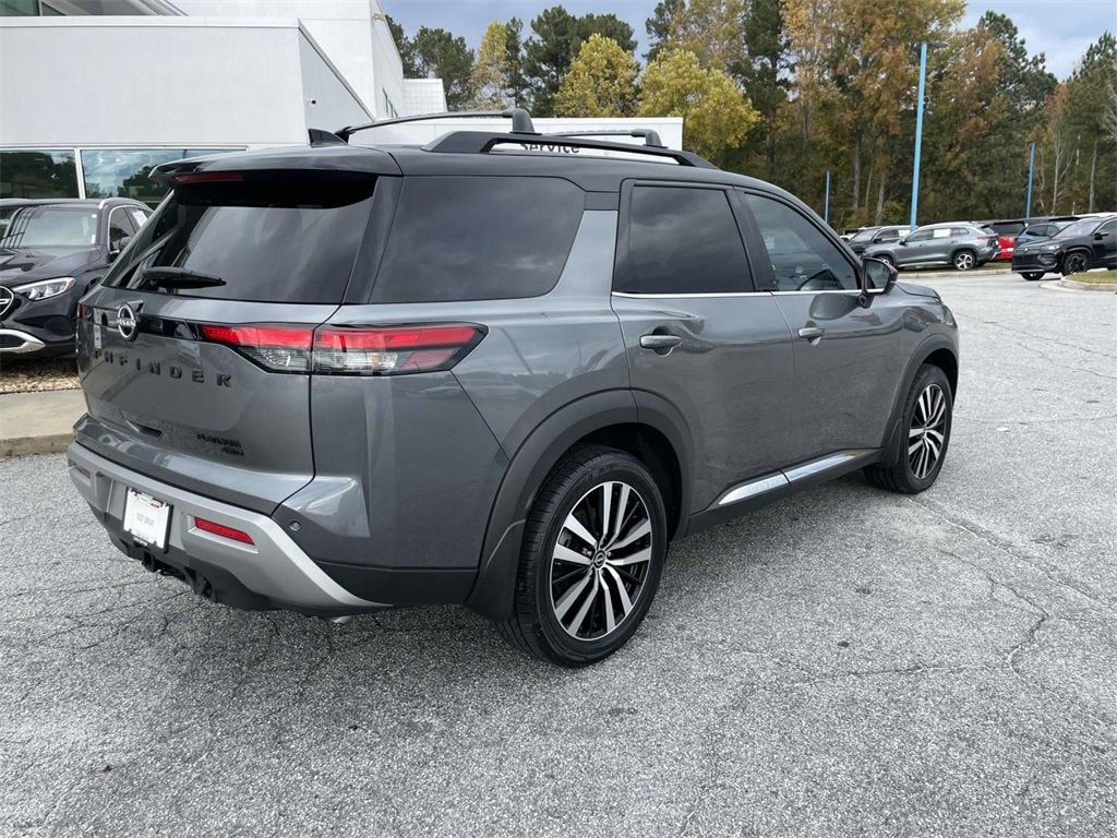 Used 2024 Nissan Pathfinder Platinum Platinum 4WD