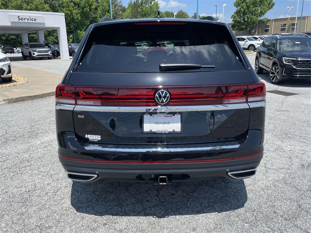 New 2025 Volkswagen Atlas 2.0T SE w/Technology 2.0T SE w/Technology FWD
