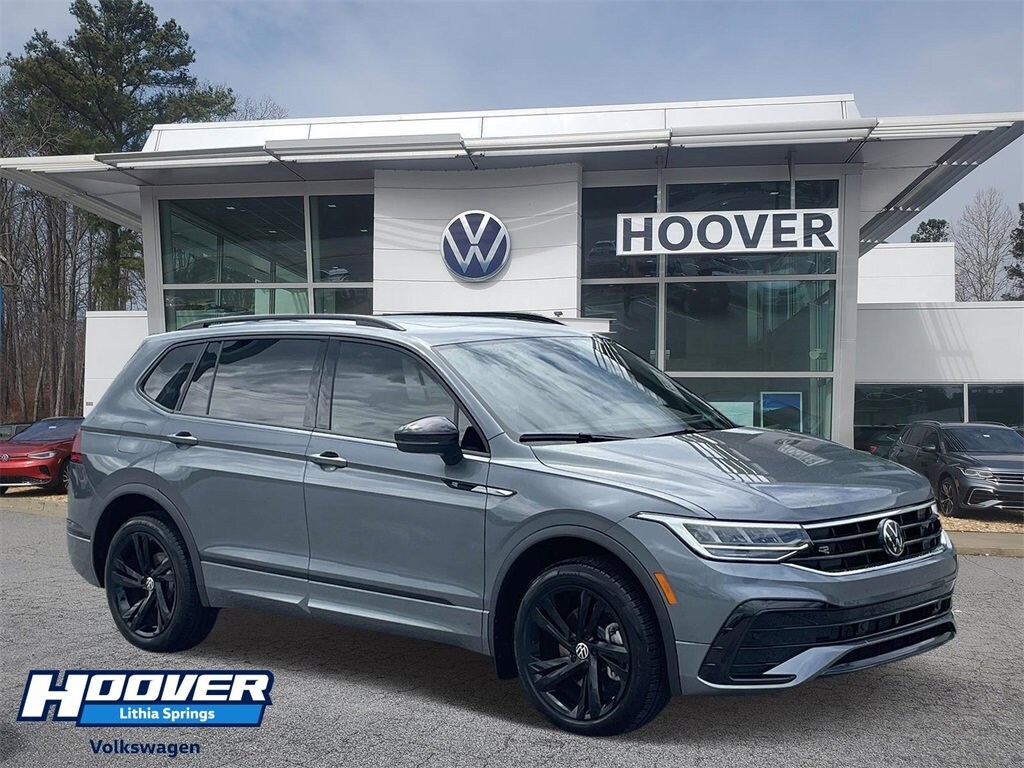 Certified 2024 Volkswagen Tiguan SE R-Line Black 2.0T SE R-Line Black FWD