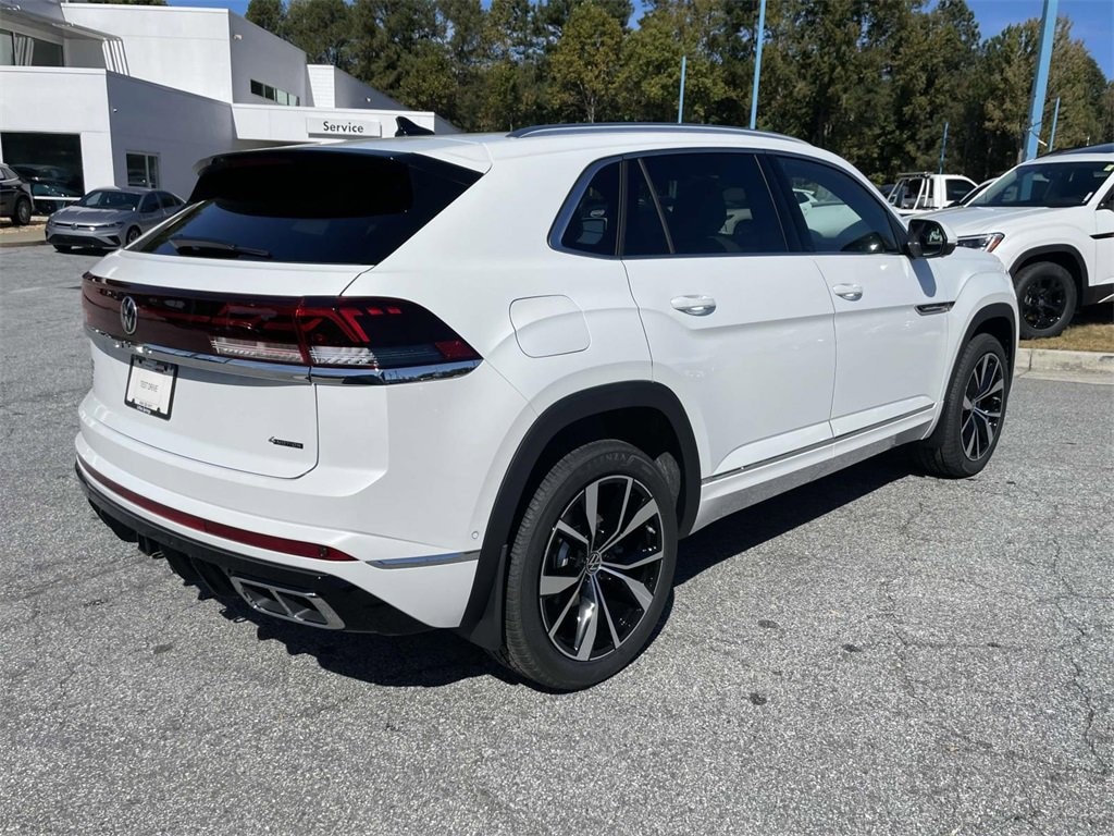 New 2026 Volkswagen Atlas Cross Sport 2.0T SEL Premium R-Line 2.0T SEL Premium R-Line 4MOTION