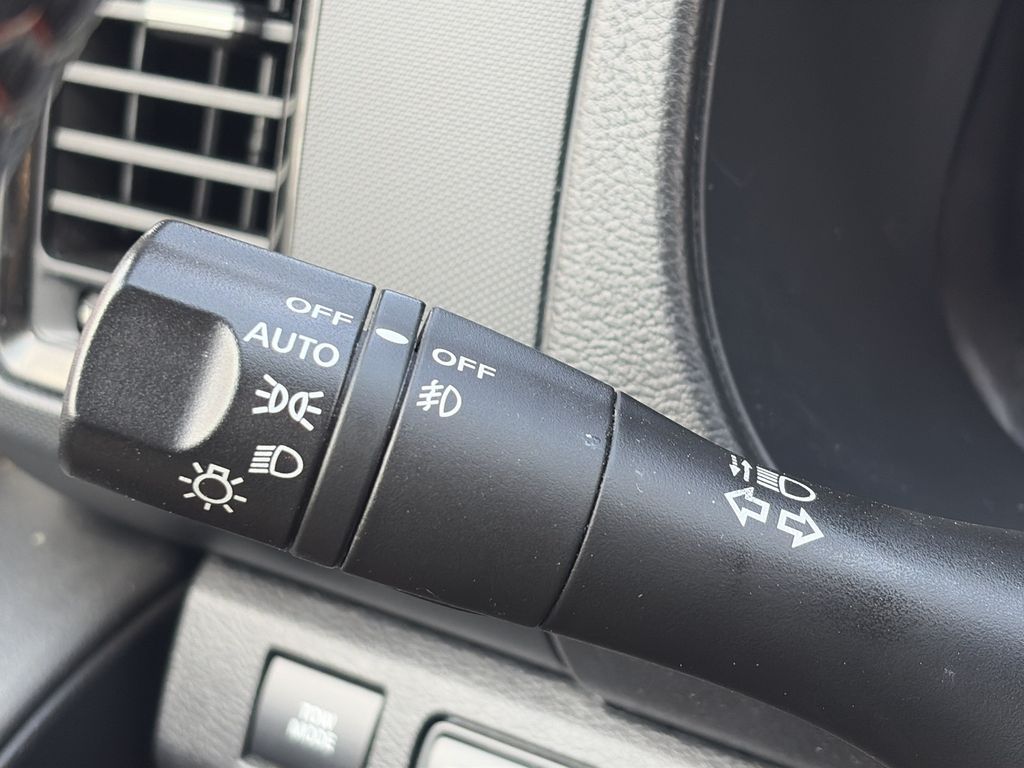 2024 Nissan Frontier PRO-4X - Photo 11