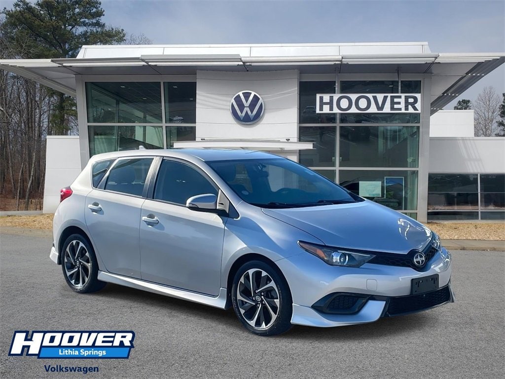 2016 Scion iM Base's photo