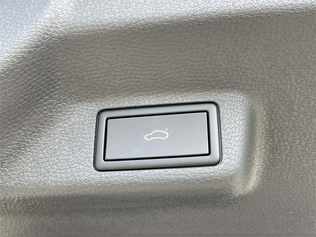 2025 Volkswagen ID. Buzz PRO S - Photo 16