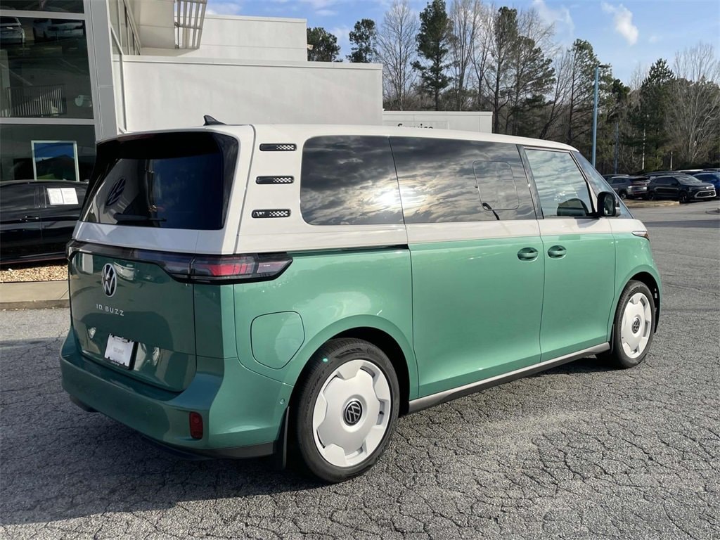 New 2025 Volkswagen ID. Buzz 1st Edition 1st Edition RWD w/Two-Tone
