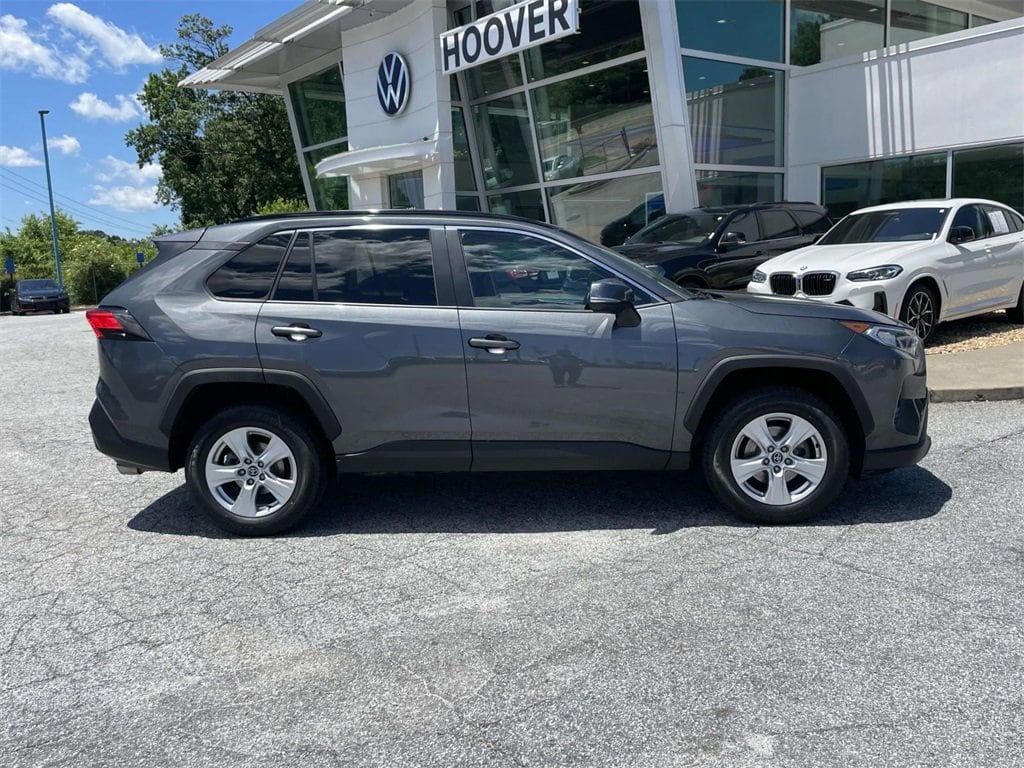 Used 2020 Toyota RAV4 XLE with VIN 2T3P1RFV5LC083235 for sale in Lithia Springs, GA