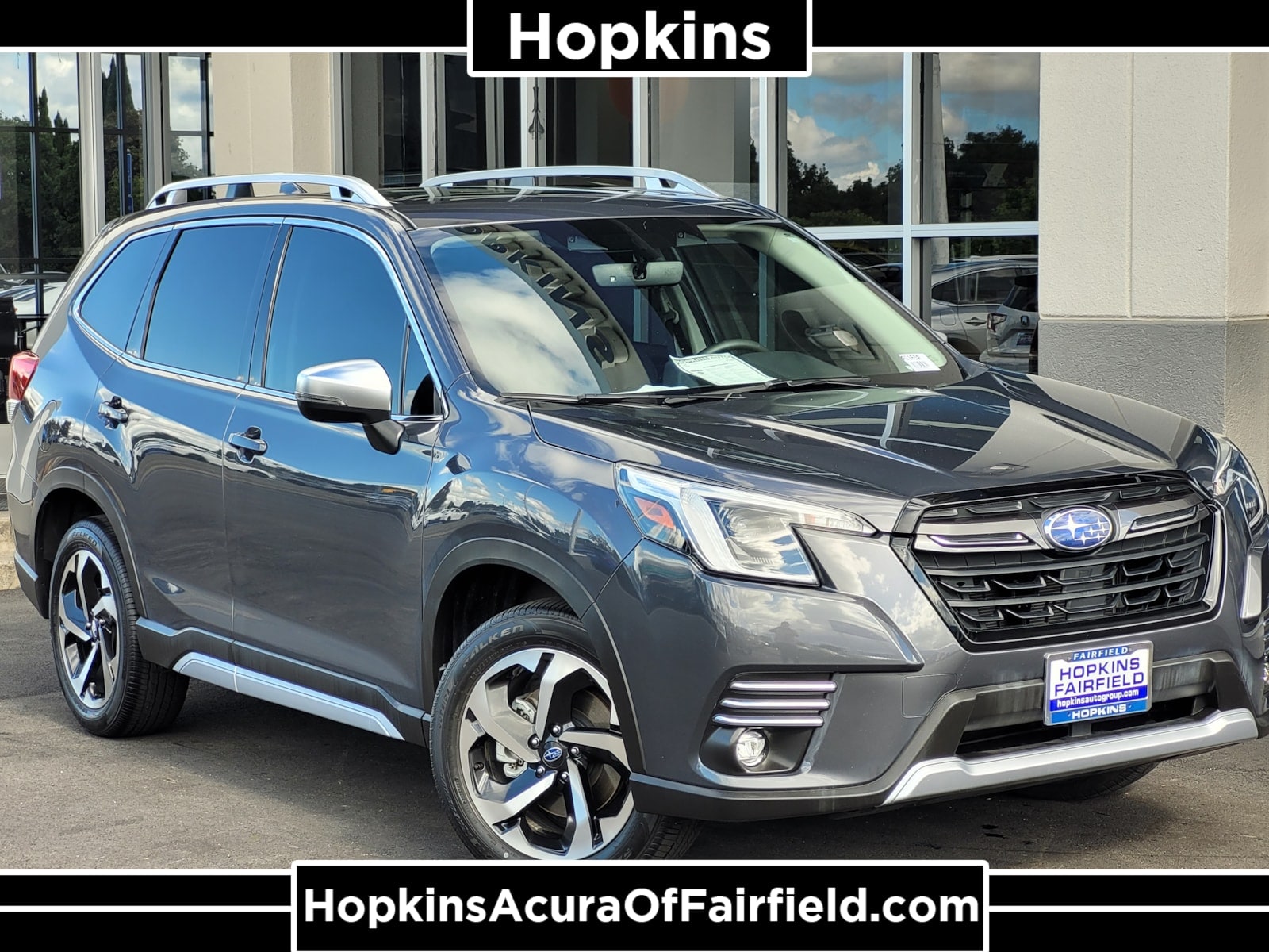 2023 Subaru Forester Touring's photo
