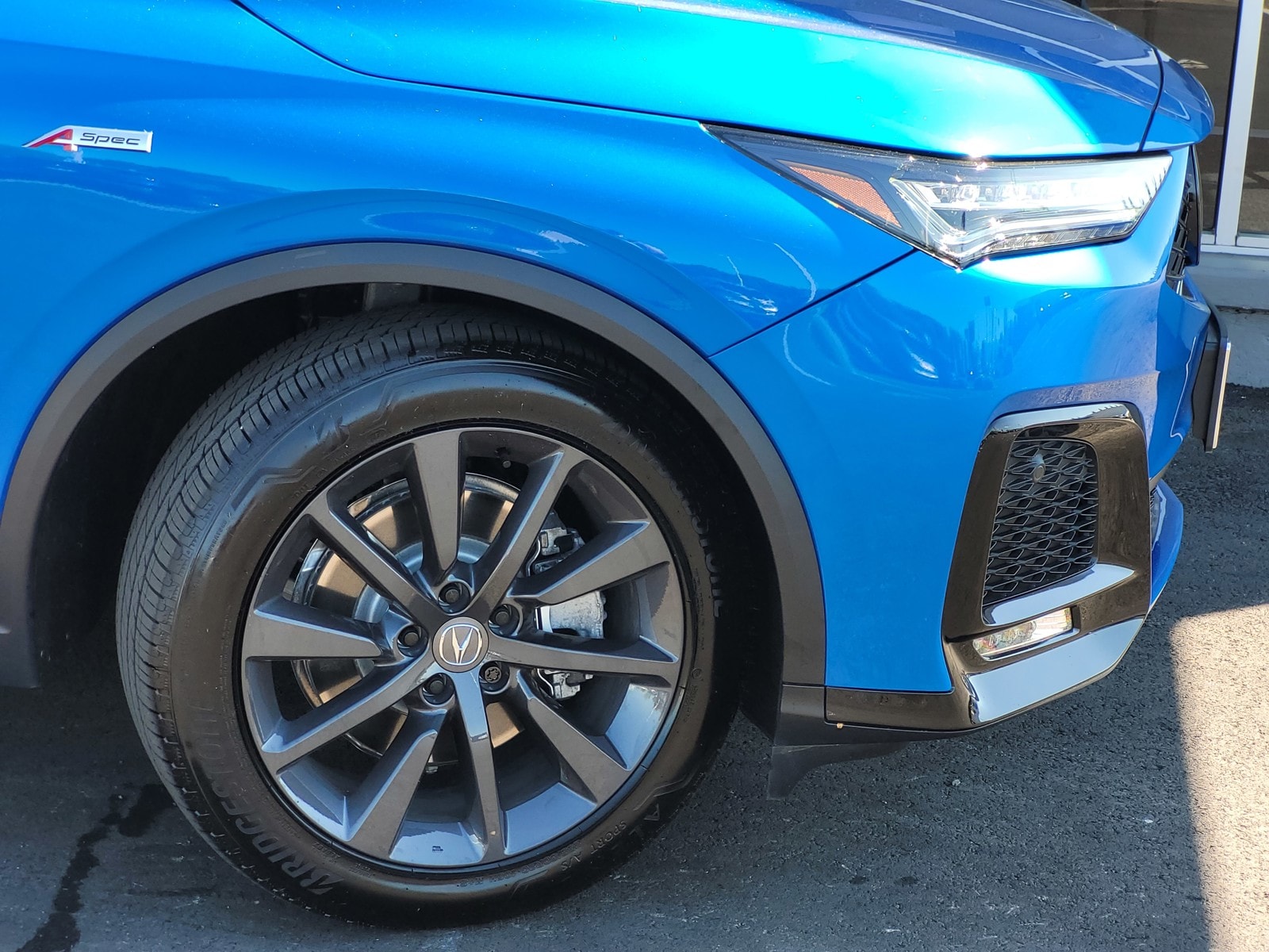 2026 Acura MDX A-Spec photo 2