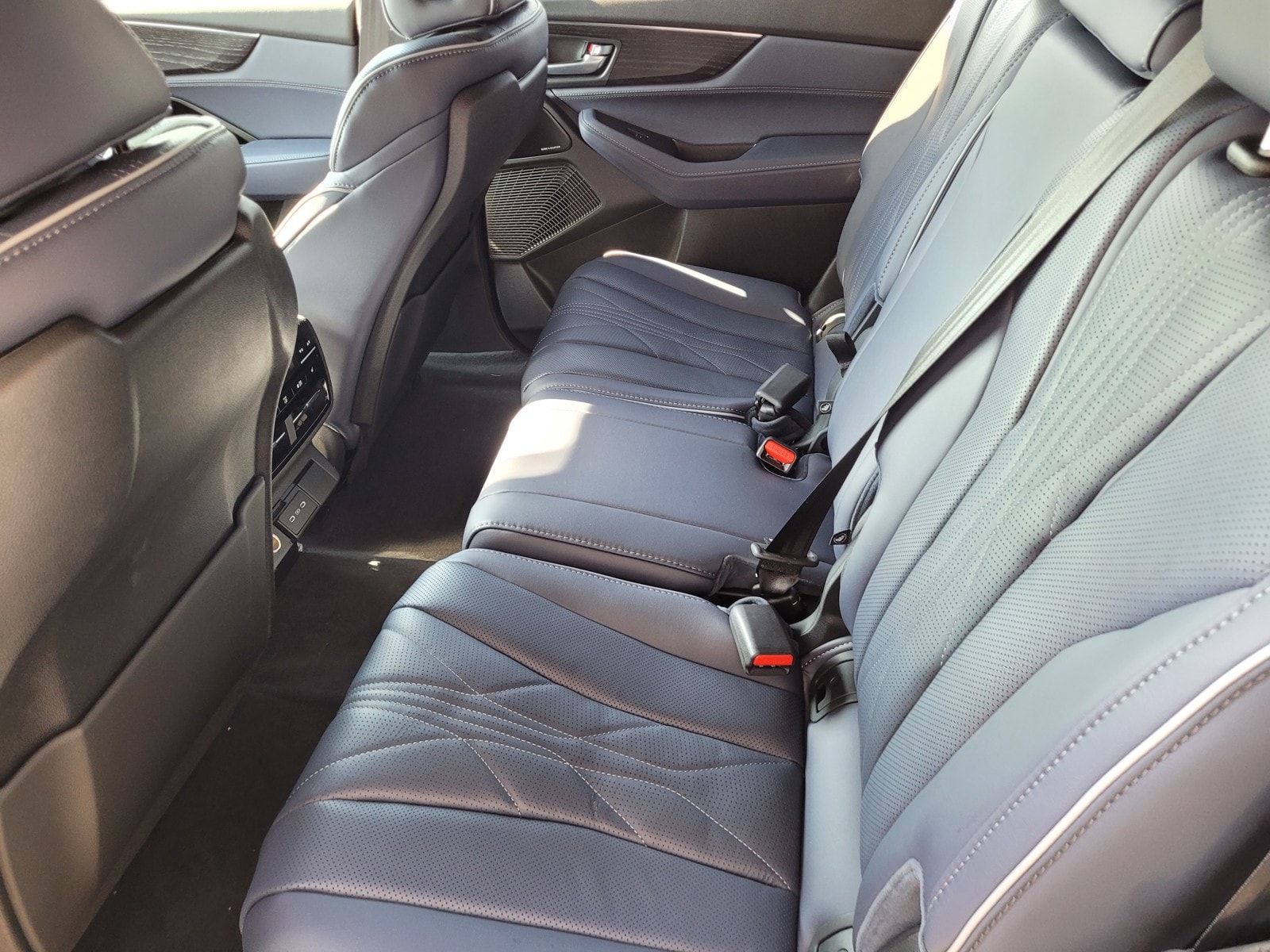 2026 Acura MDX Type S w/Advance Package - Photo 8