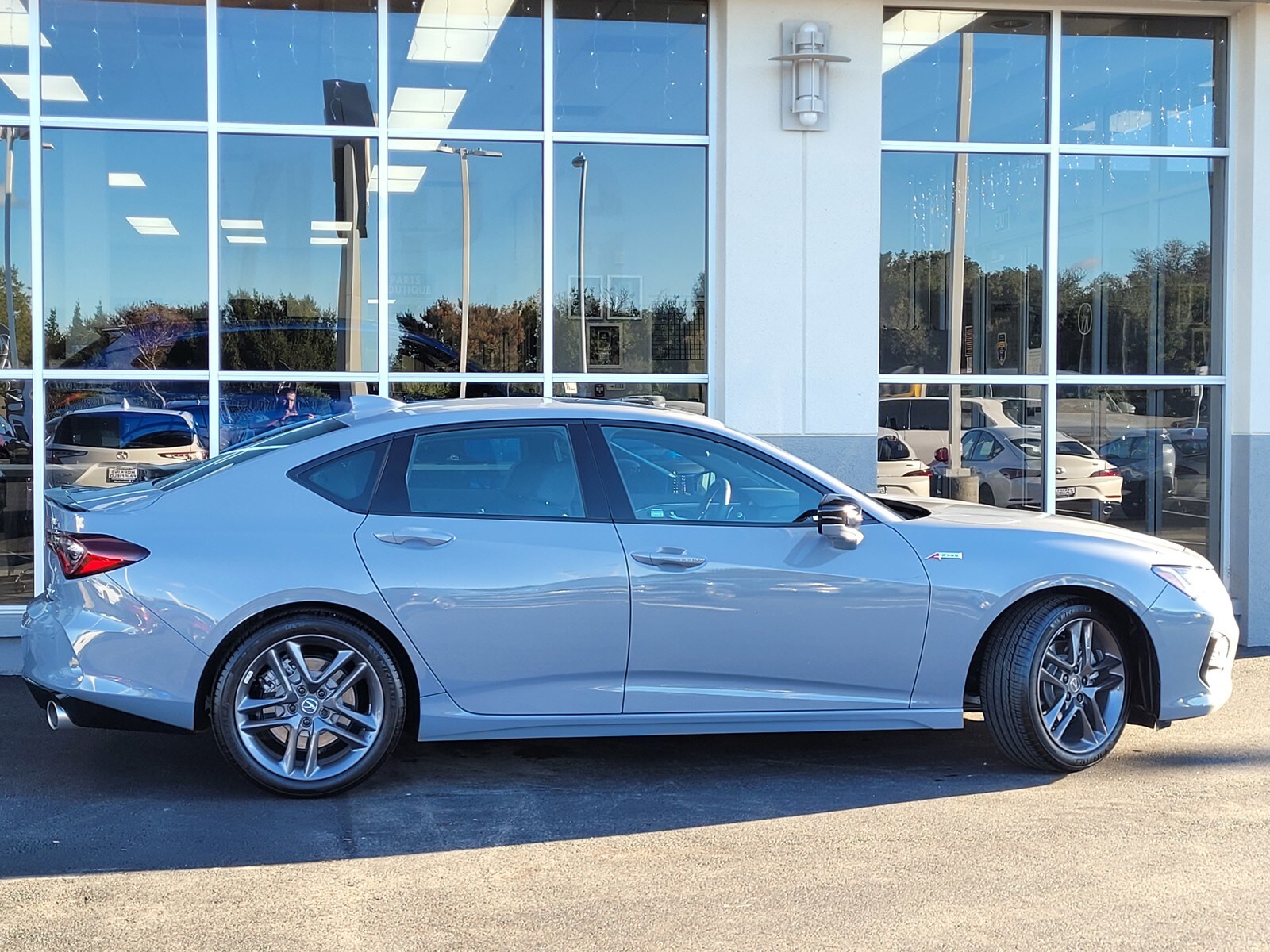 2025 Acura TLX SH-AWD A-Spec photo 4