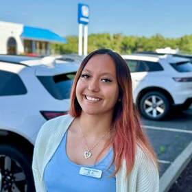Staff member Vanessa Vidales from ID_2b61ae602ab2