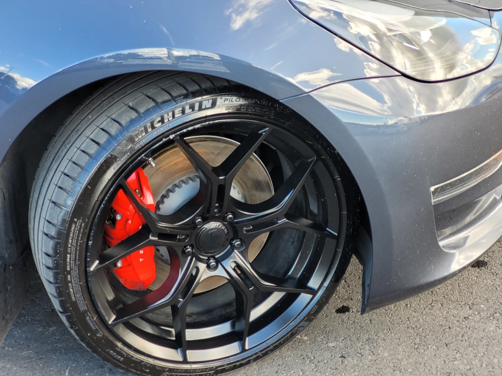 2023 Tesla Model 3 Performance photo 2