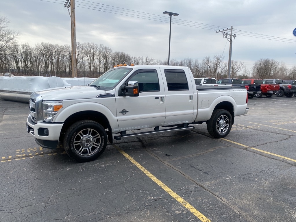 Used 2016 Ford F-250 Super Duty Lariat with VIN 1FT7W2BT2GEC11715 for sale in Brillion, WI