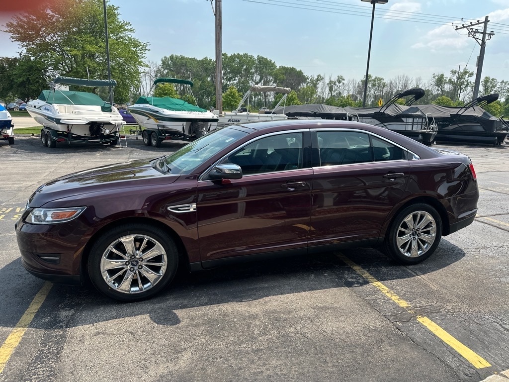 Used 2011 Ford Taurus Limited with VIN 1FAHP2FW5BG150918 for sale in Brillion, WI
