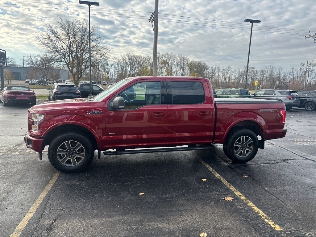 2017 Ford F-150 XLT photo 2