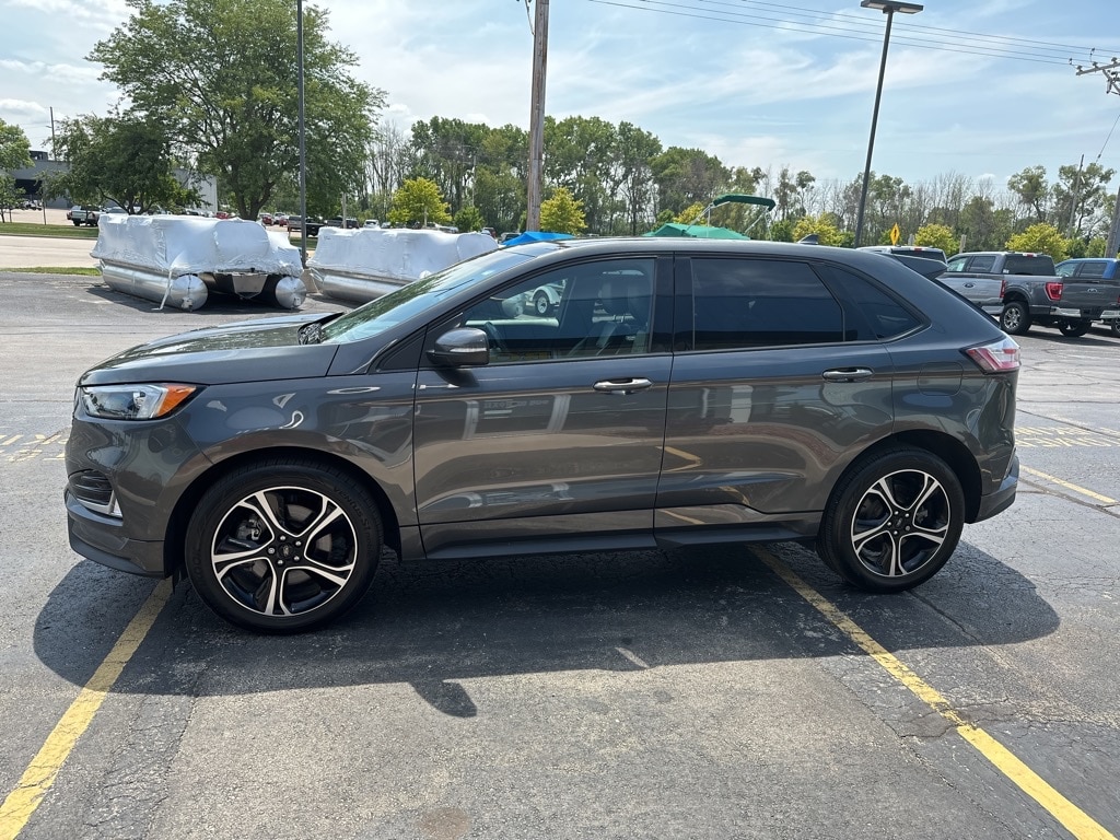 Used 2020 Ford Edge ST with VIN 2FMPK4AP8LBA74793 for sale in Brillion, WI