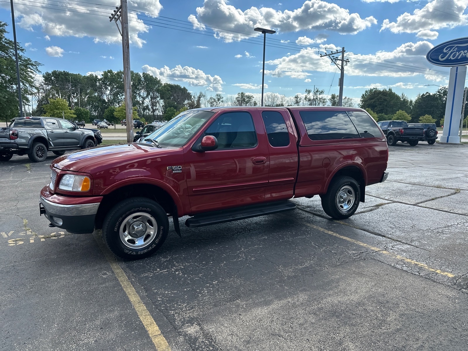 Used 1999 Ford F-150 XLT with VIN 1FTRX18L6XNB75955 for sale in Brillion, WI