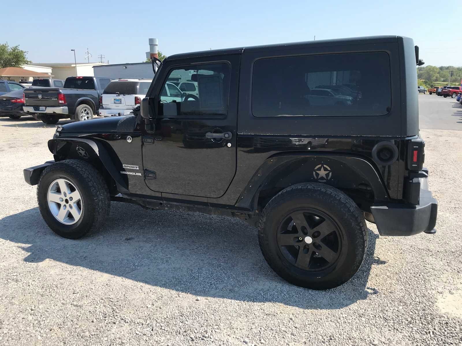 2015 Jeep Wrangler Sport photo 3