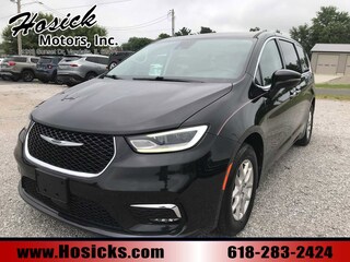 2023 Chrysler Pacifica Touring L Van Passenger Van