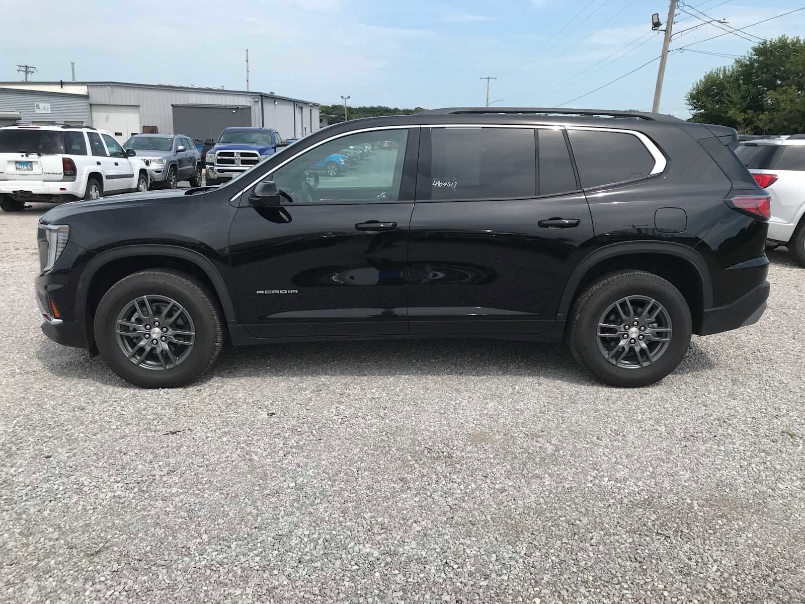 2025 Gmc Acadia Elevation photo 3