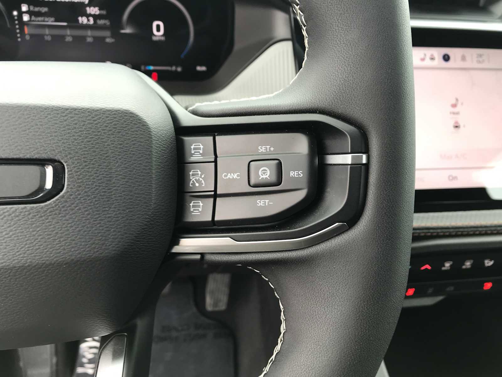 2026 Jeep Cherokee Limited - Photo 25